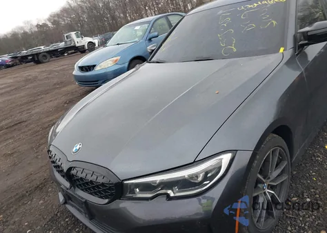 2020 BMW 330I xDrive z USA, uszkodzony, nr VIN 3MW5R7J0XL8B18163